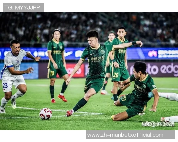 中超最佳阵容揭晓法比奥瓦科领衔蓉城海港球员表现突出